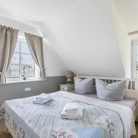 Austernfischer Haus Ferienhaus Pellworm